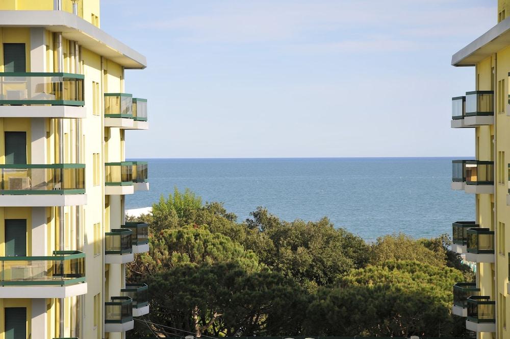 Hotel Jadran Lido di Jesolo Zewnętrze zdjęcie